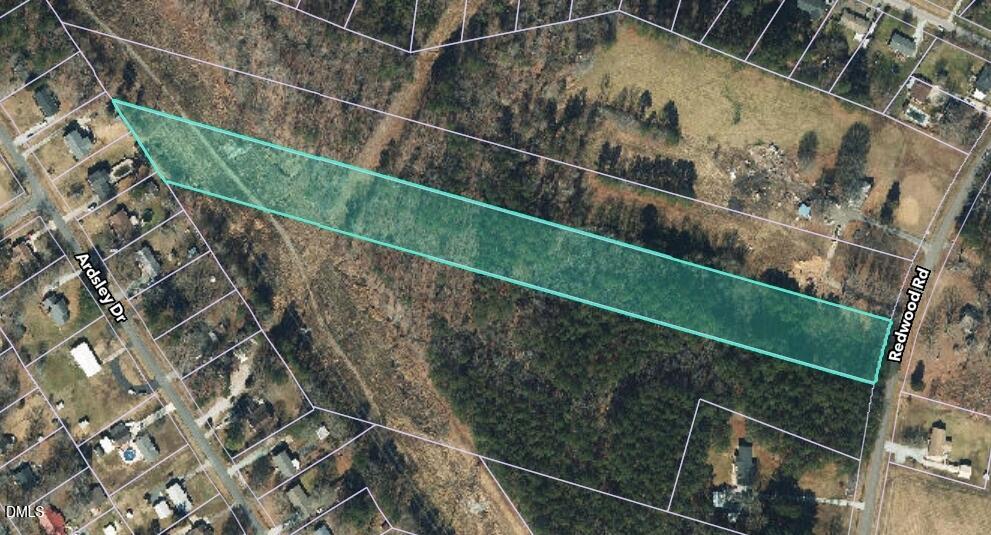 2805 Redwood #4b Road