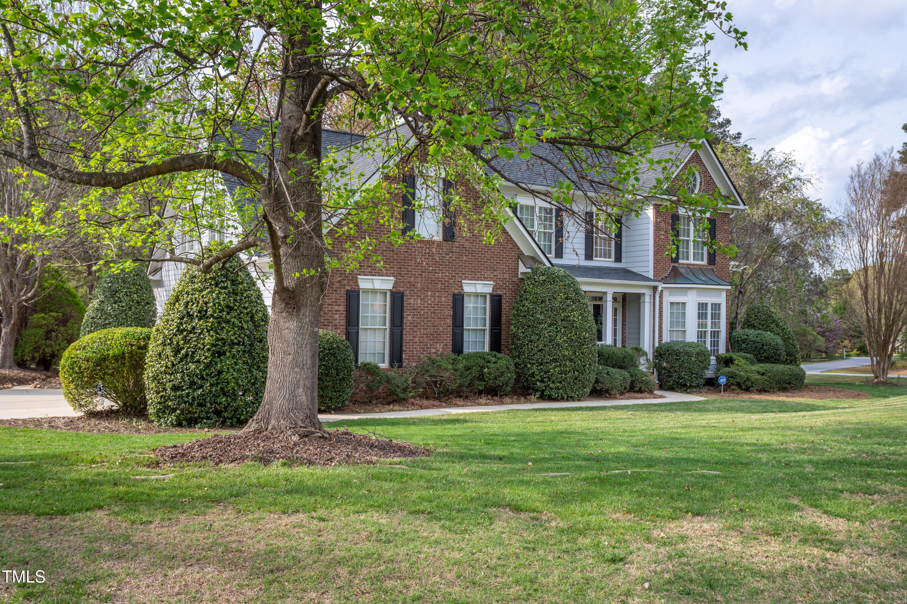2404 Gillingham Drive