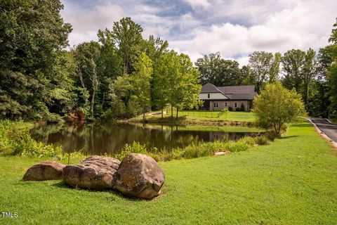 A home in Warrenton