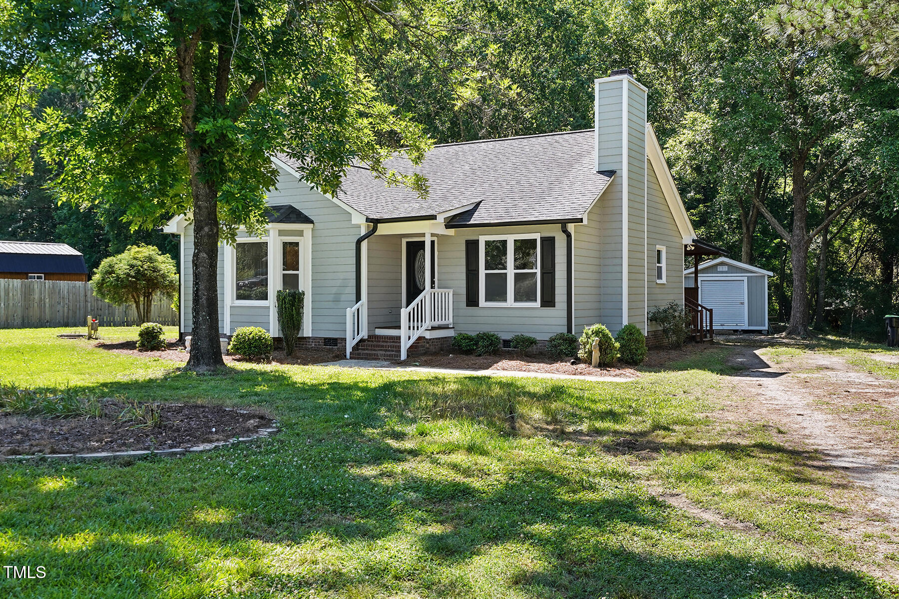 Listing image 4