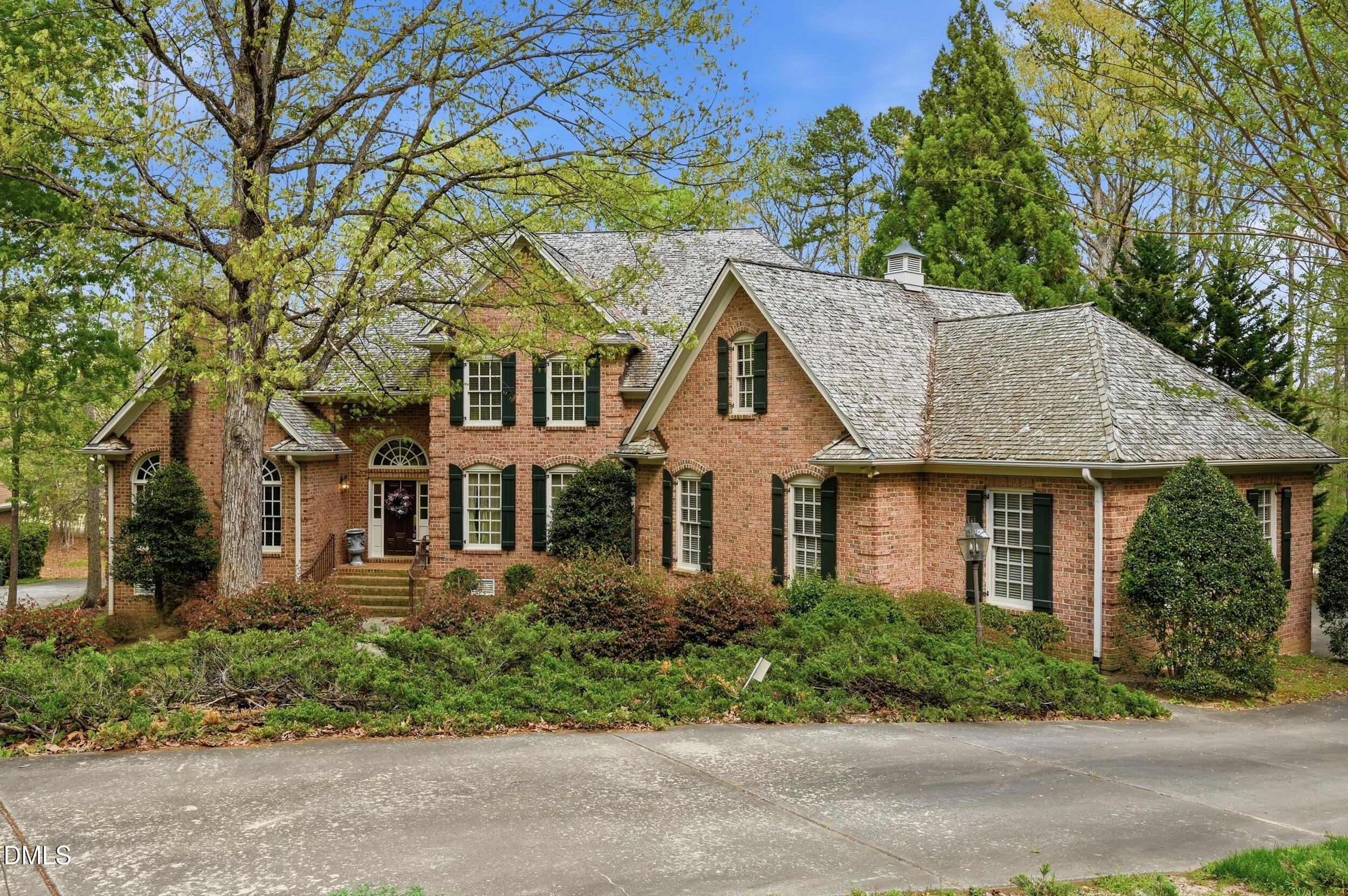 4413 Turnberry Circle