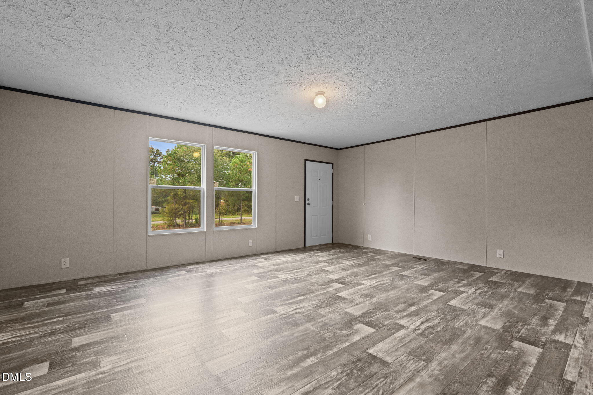 38 Emerald Lane