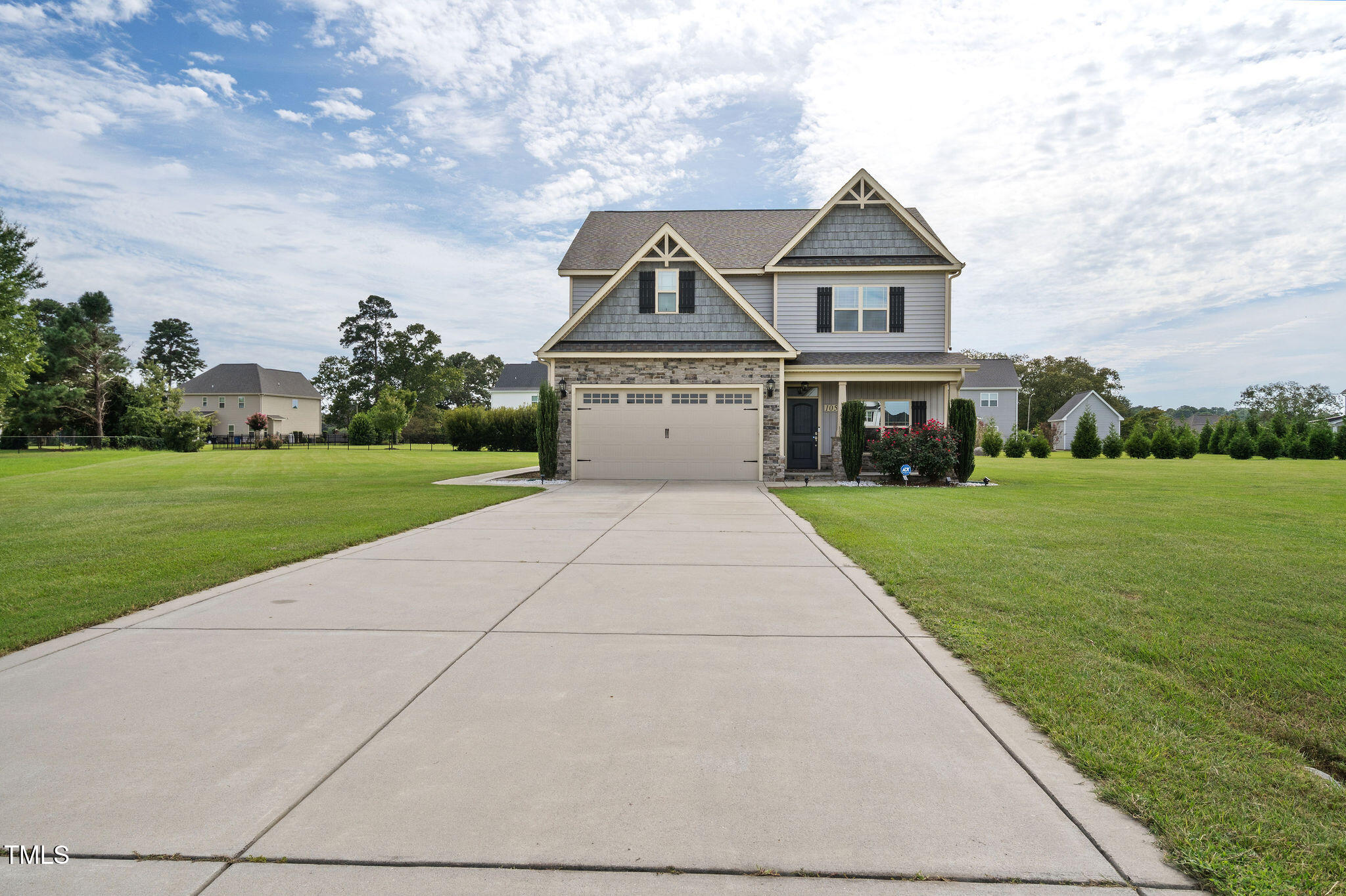 105 Riviera Ct Court