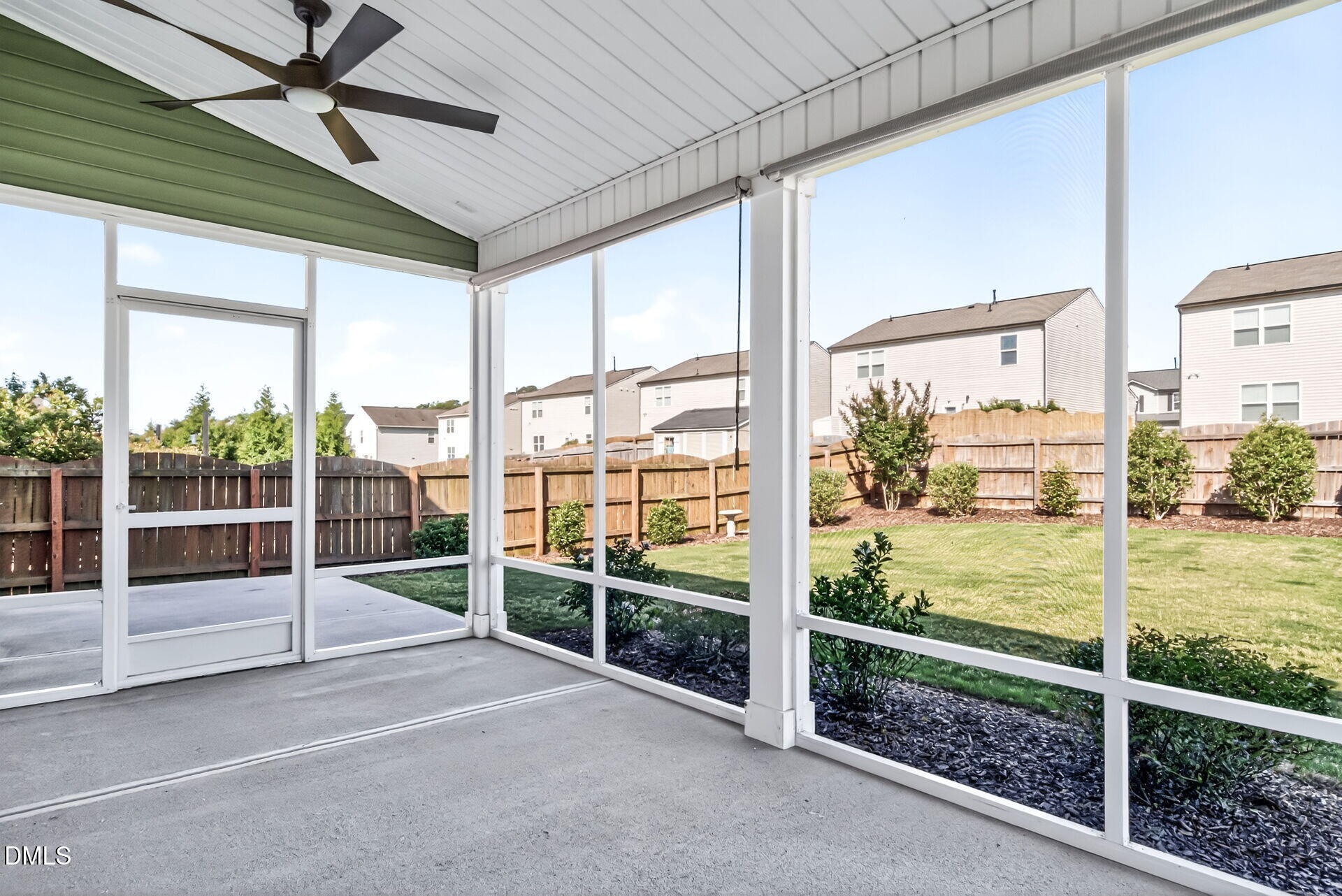2542 Perthshire Lane