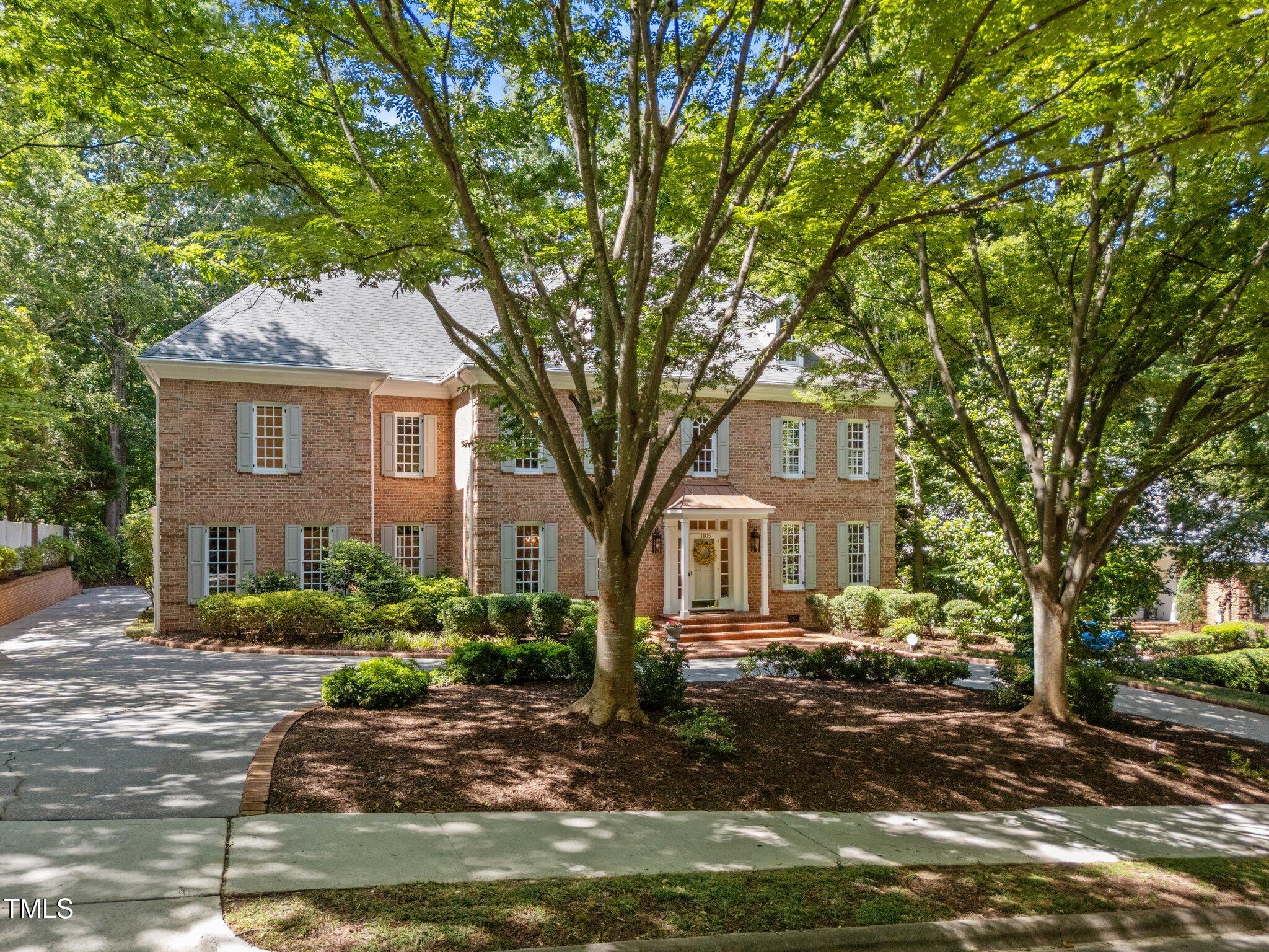 1105 Tazwell Place