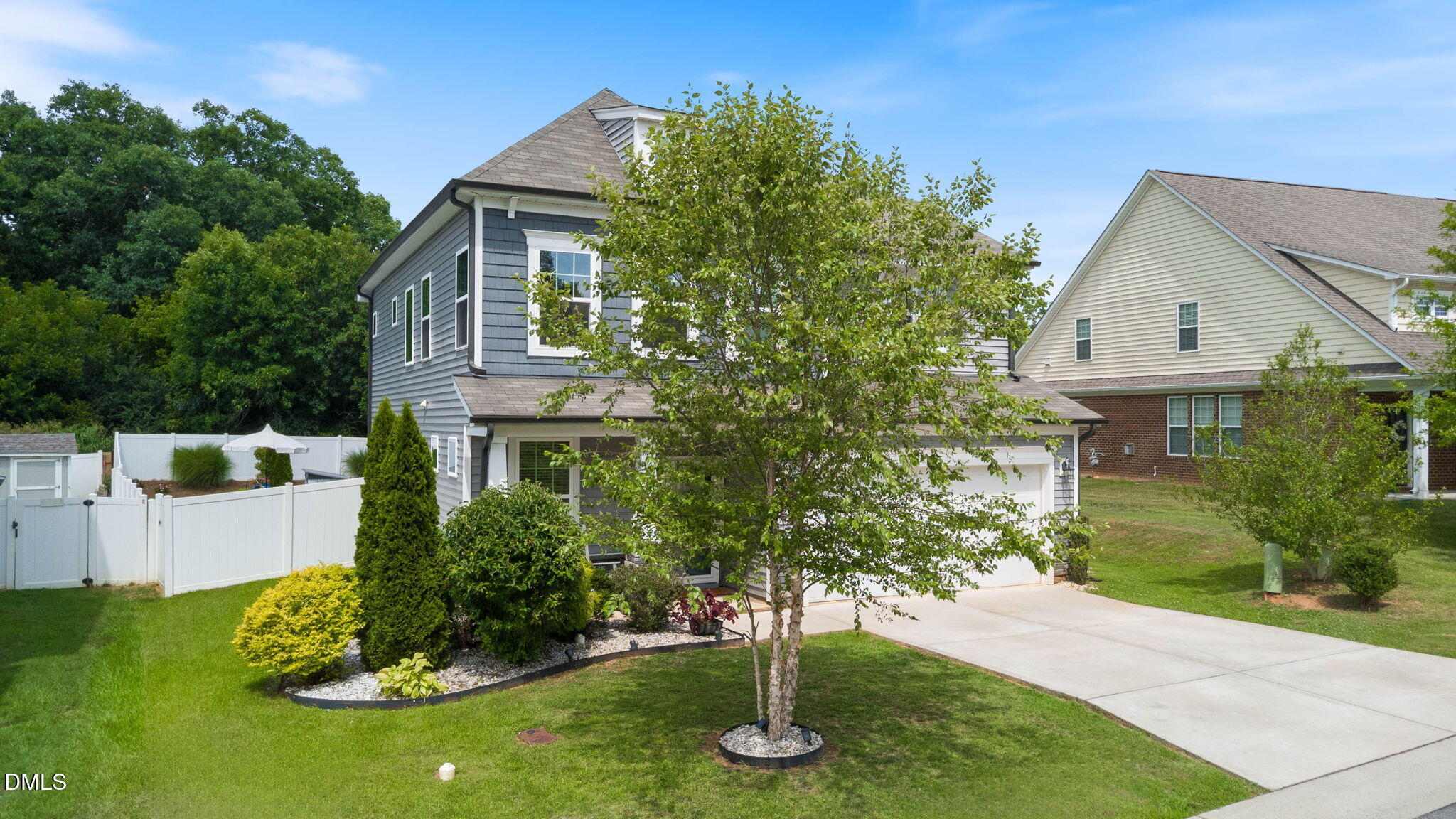 404 Mockingbird Lane