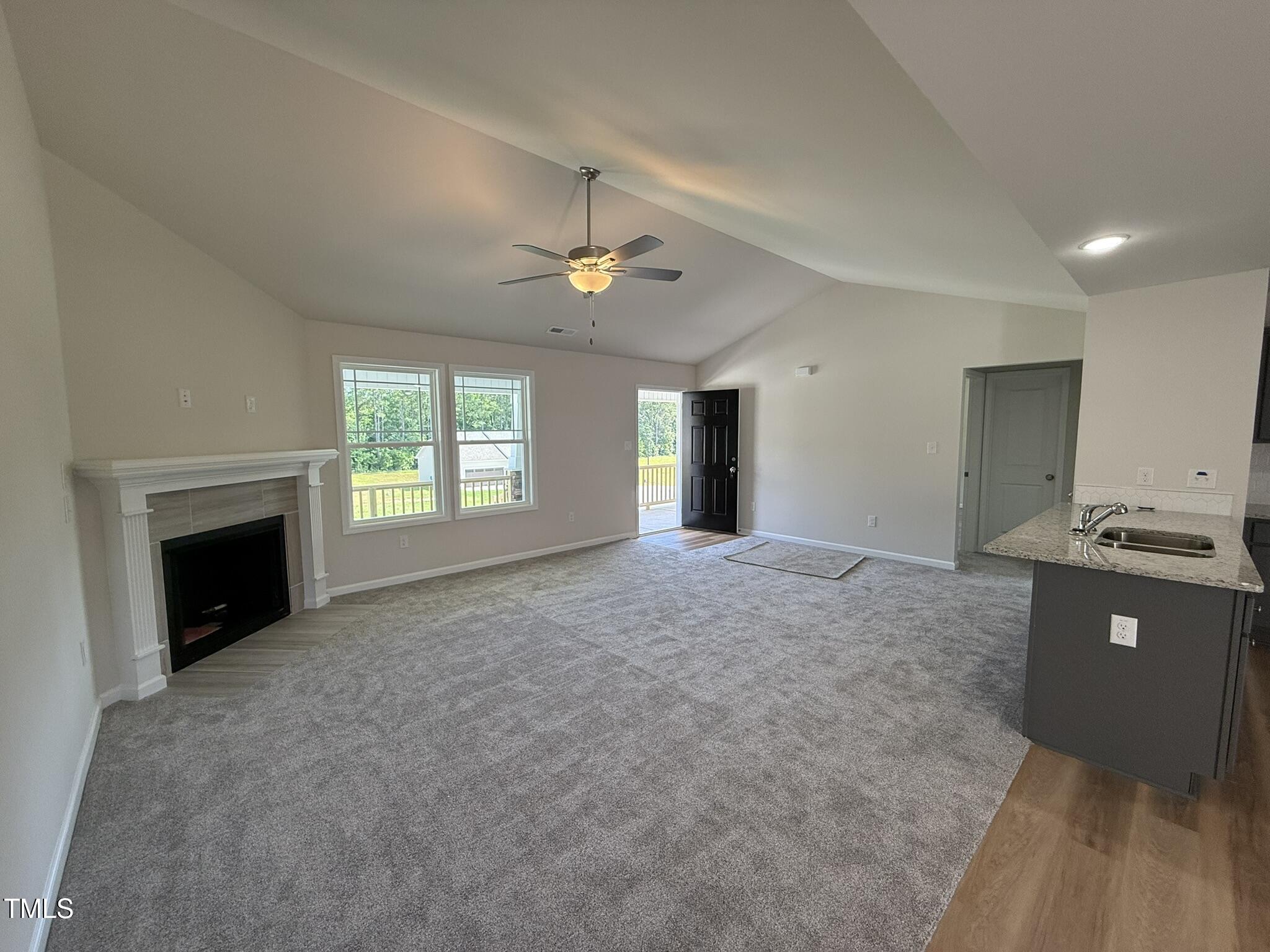 152 Tulipfield Way