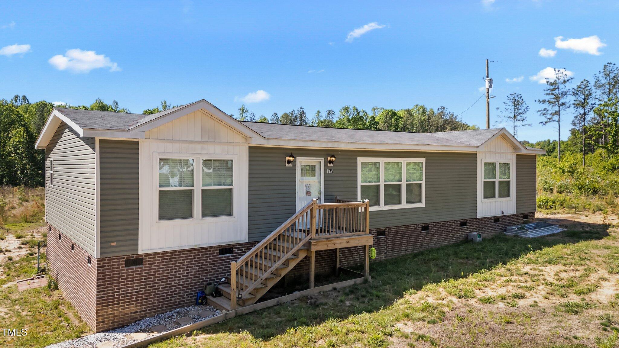 875 Sulphur Springs Road