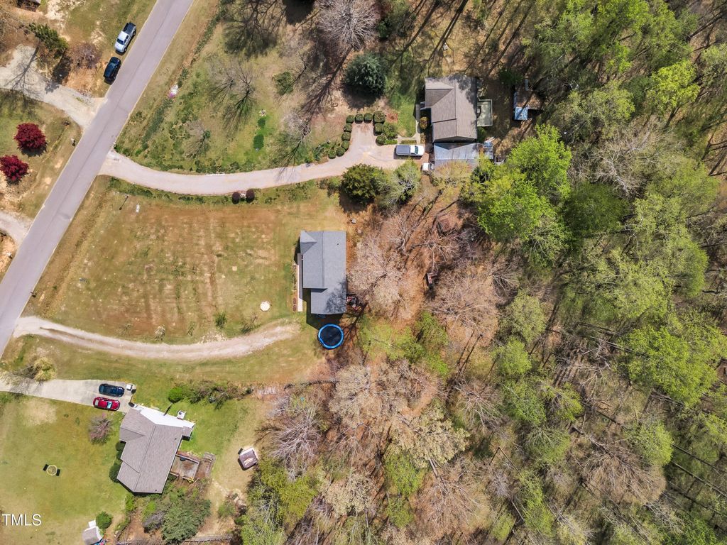 listing image 42
