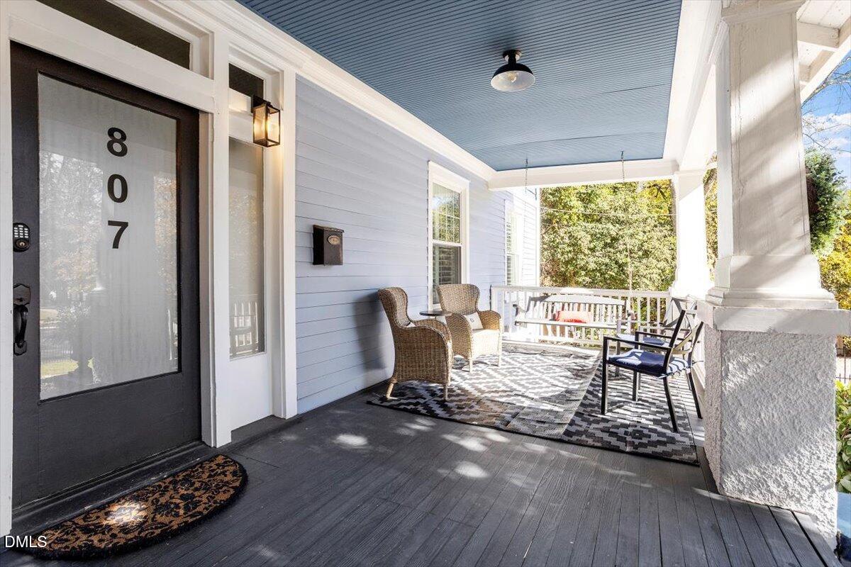 807 E Edenton Street