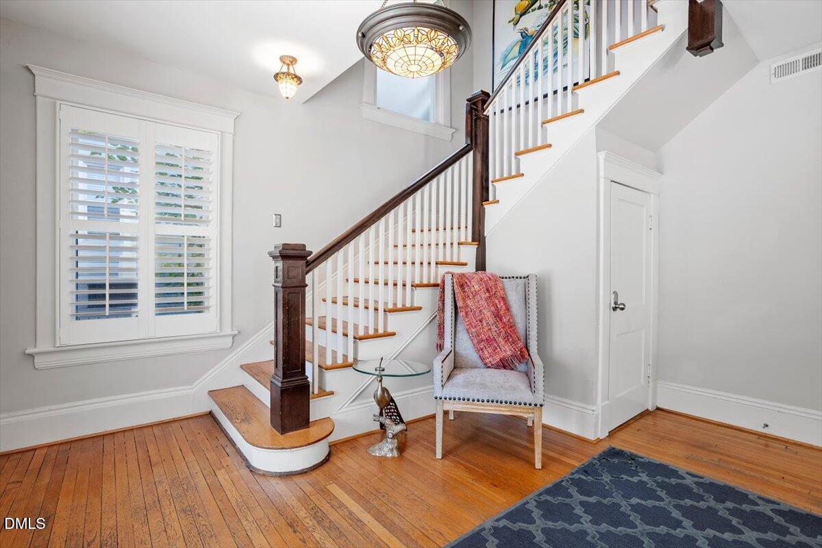 807 E Edenton Street