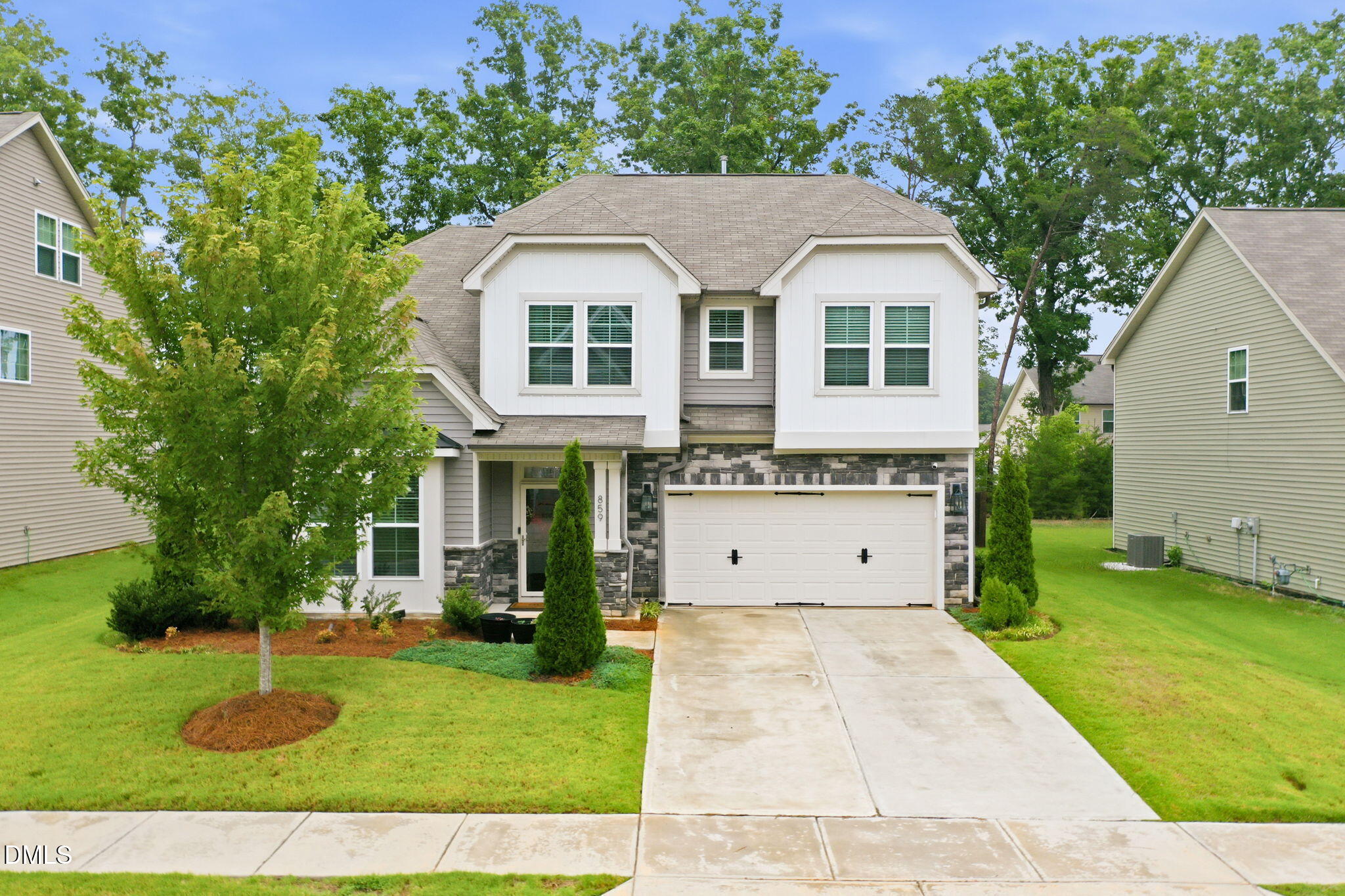 859 Royal Oak Lane