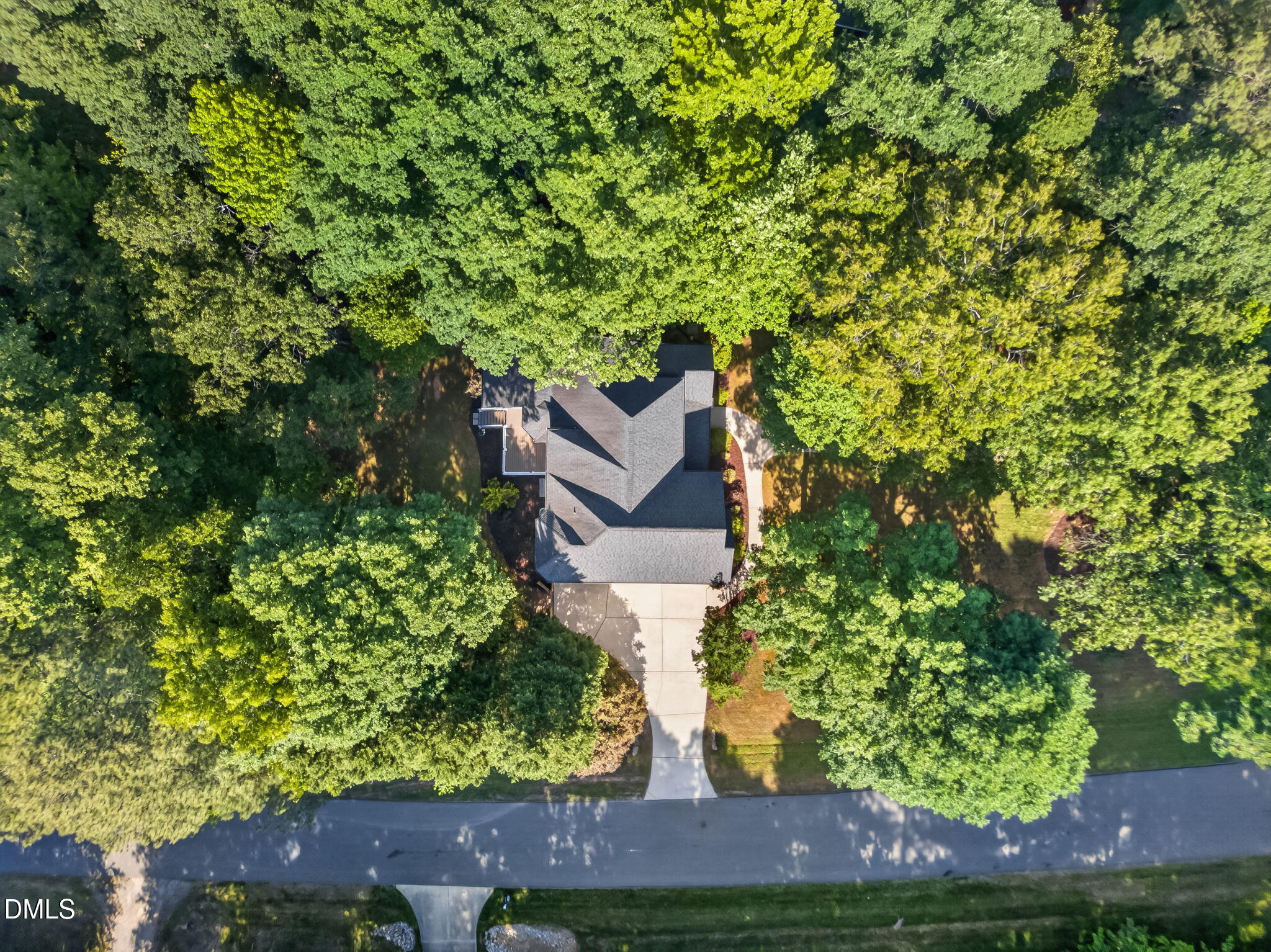 2536 Maxton Crest Drive