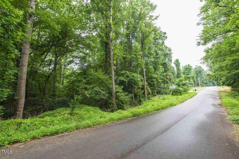 4700 G Street Street Garner NC 27529