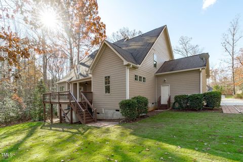 A home in Holly Springs