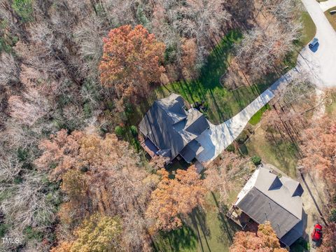 A home in Holly Springs