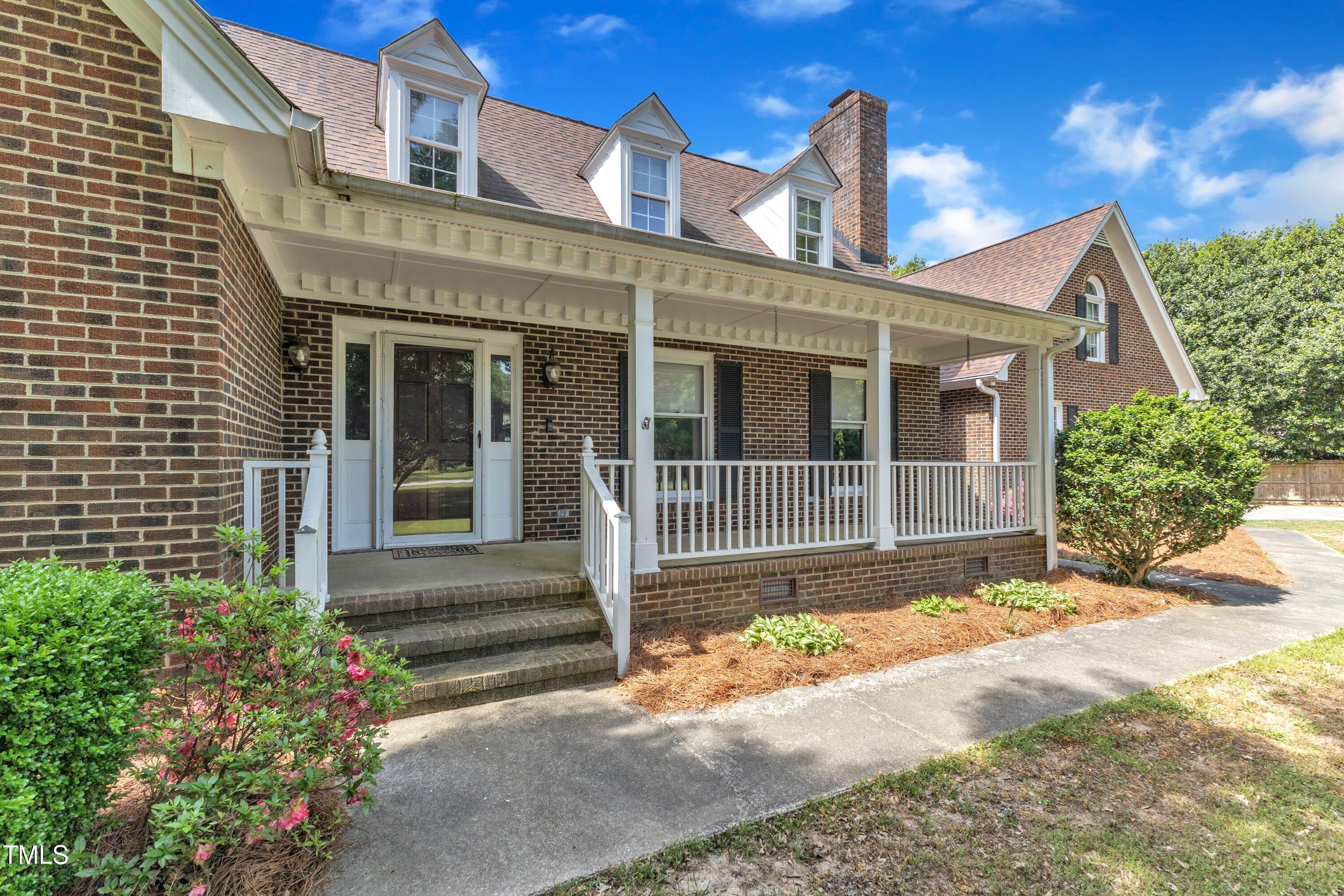 3909 Inland Court