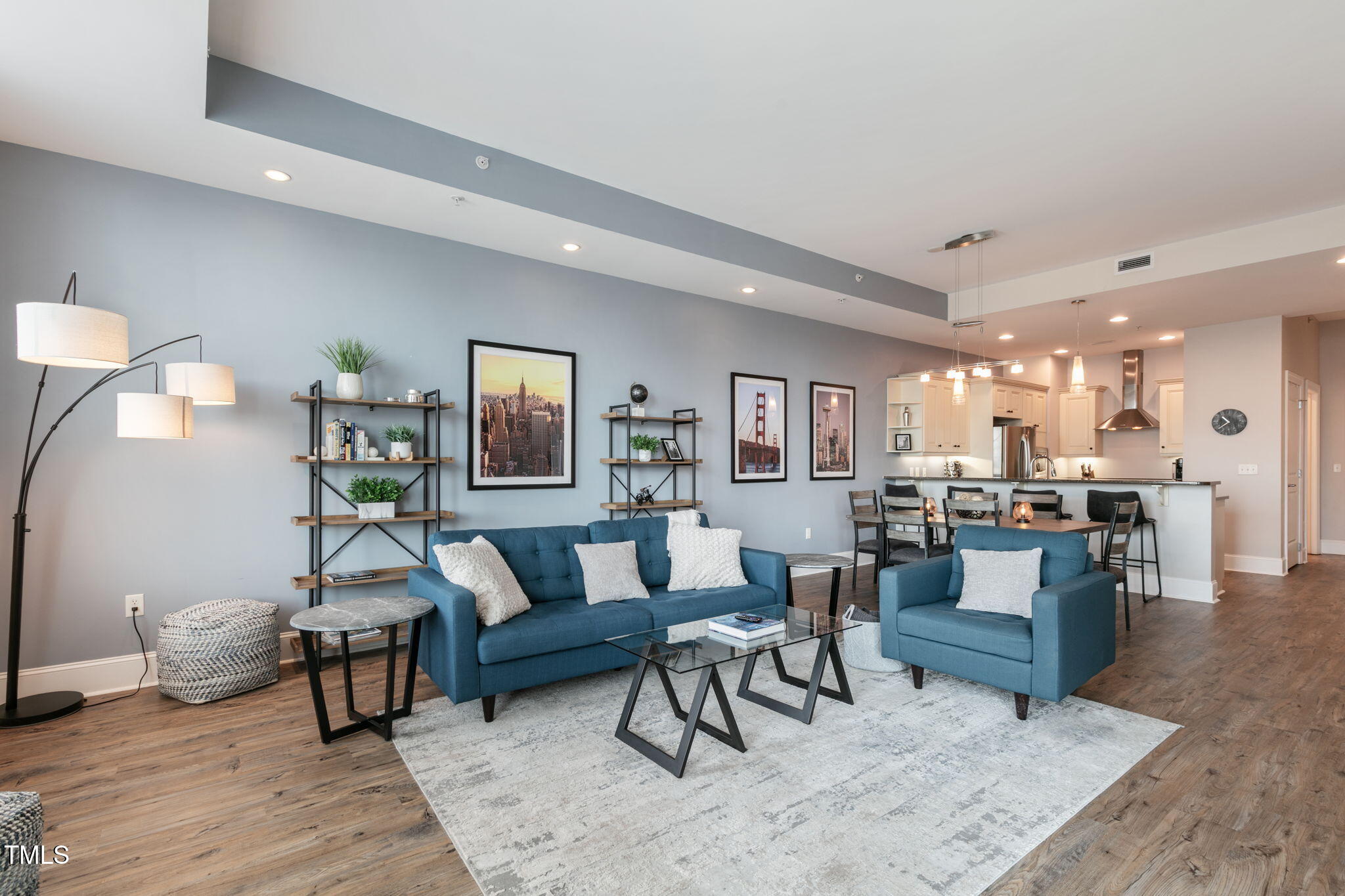 400 W North Street 1134