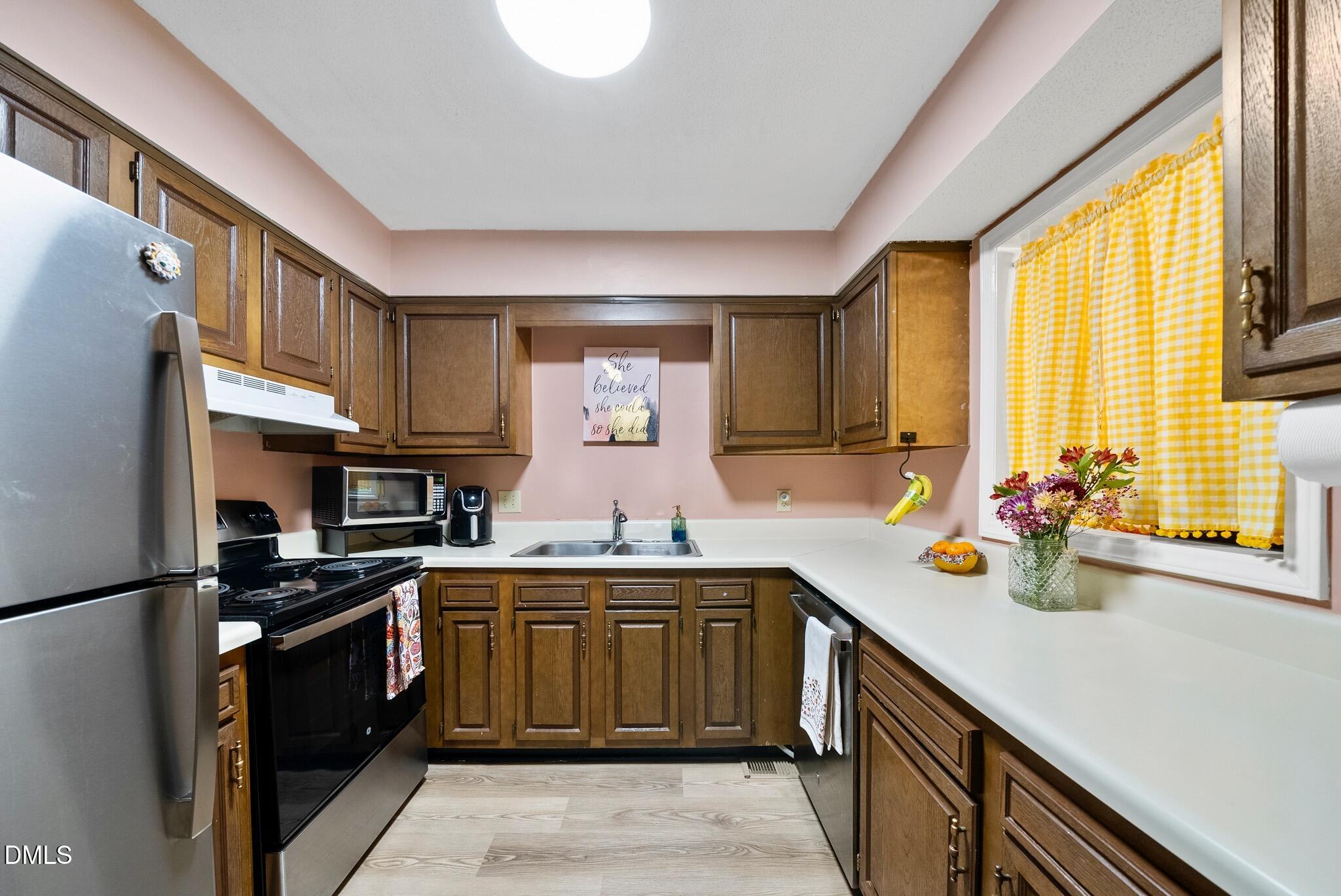 4046-4050 Arckelton Drive