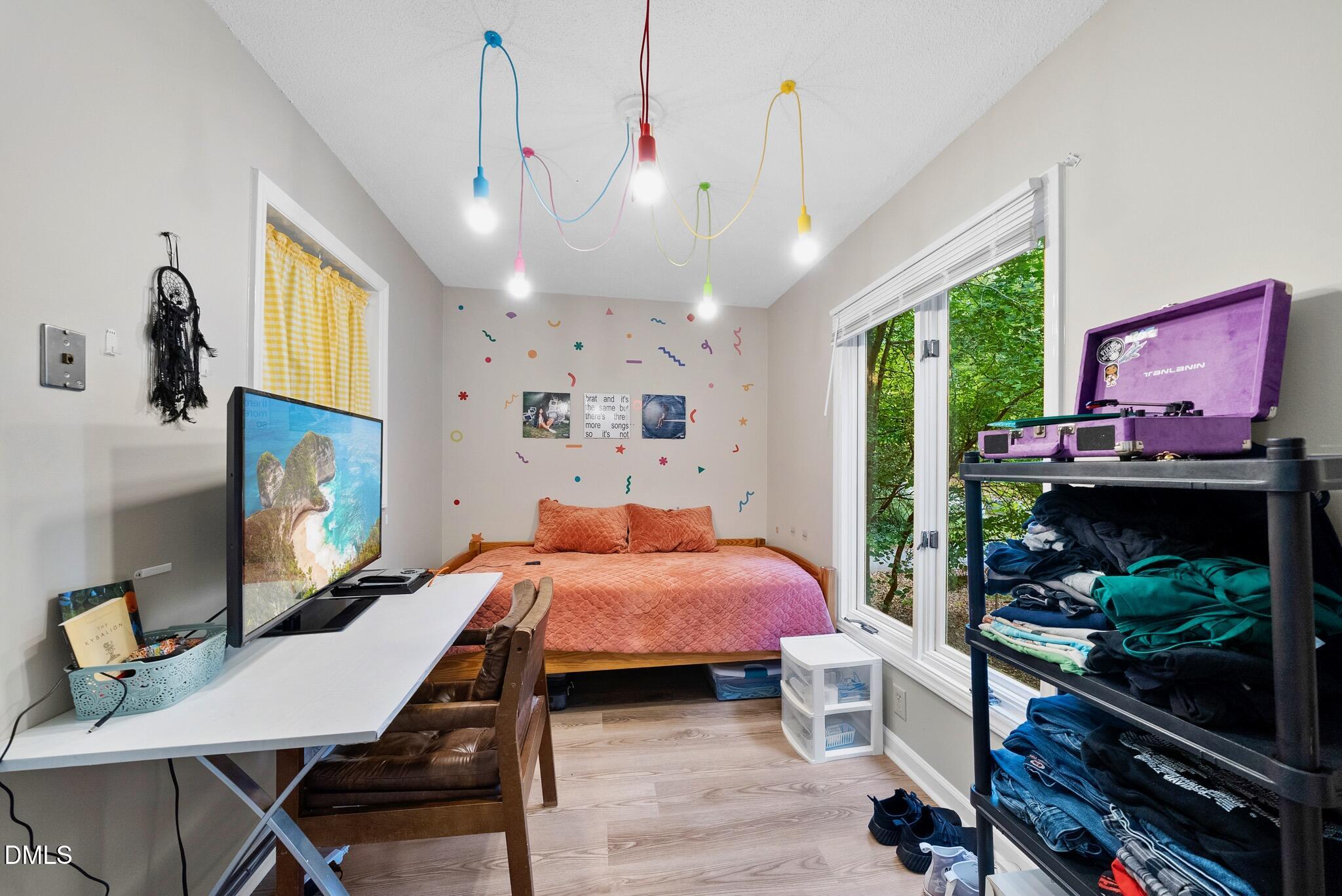 4046-4050 Arckelton Drive