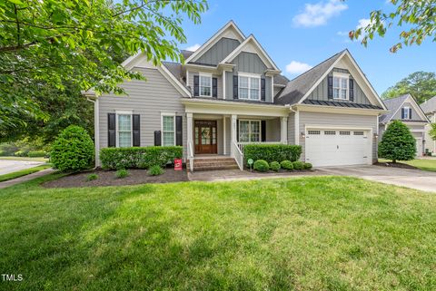 401 Clingstone Court Cary NC 27519