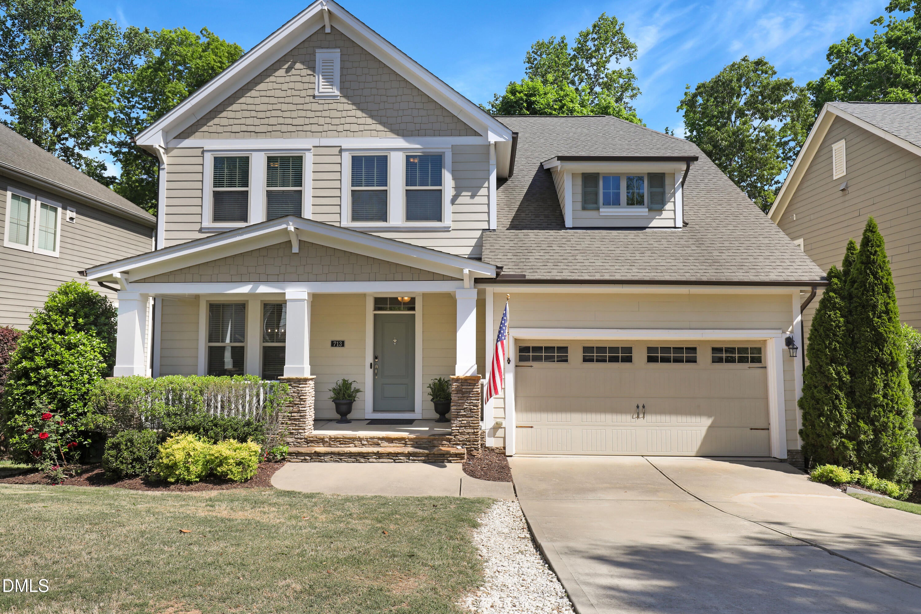 713 Ancient Oaks Drive