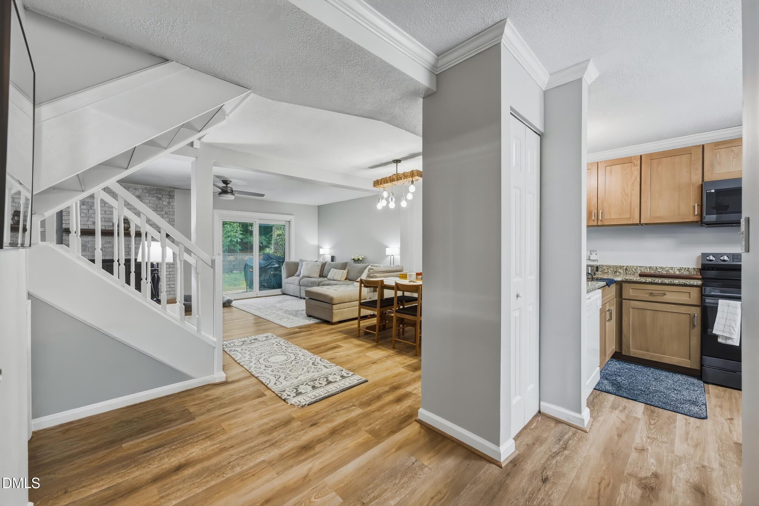 109 Luxon Place