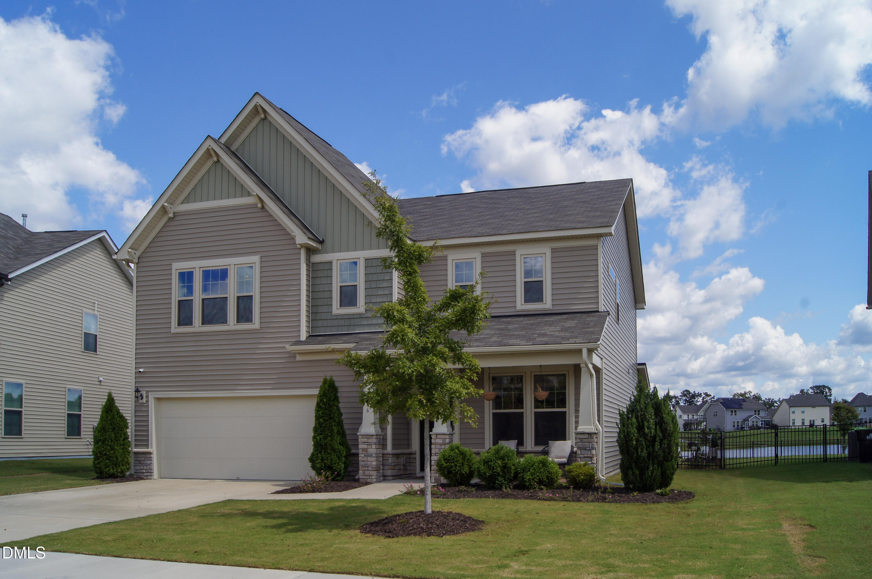 2116 Blue Iris Way
