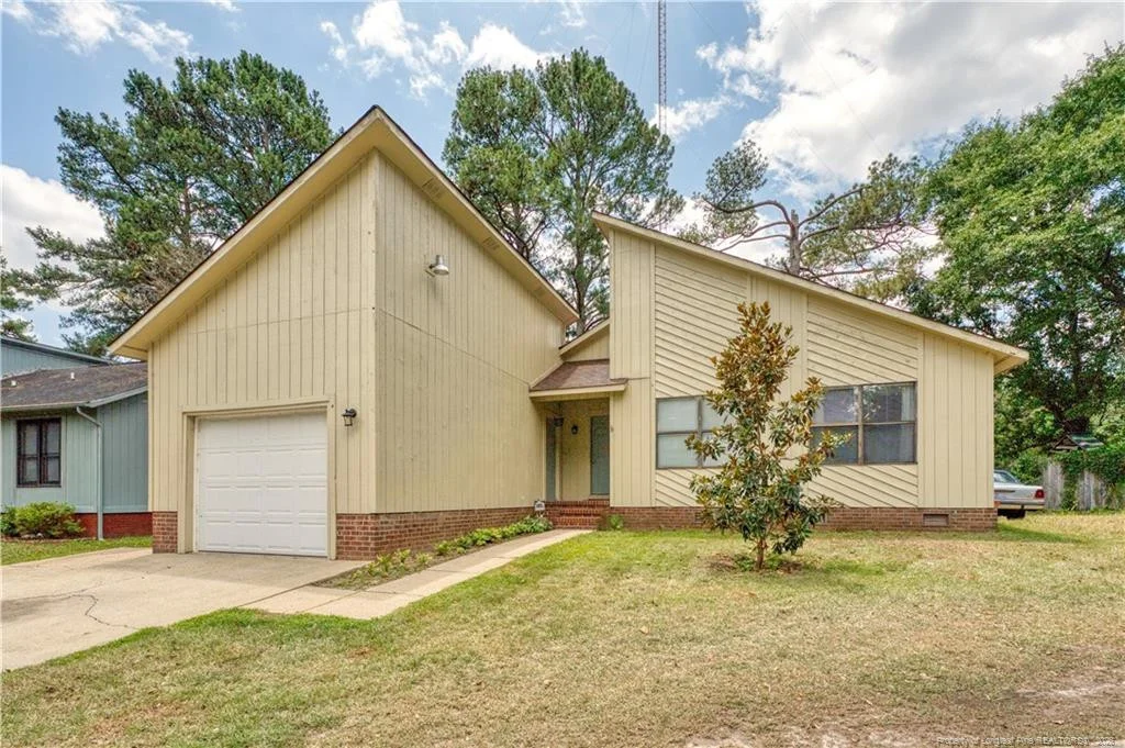 5805 Horton Place