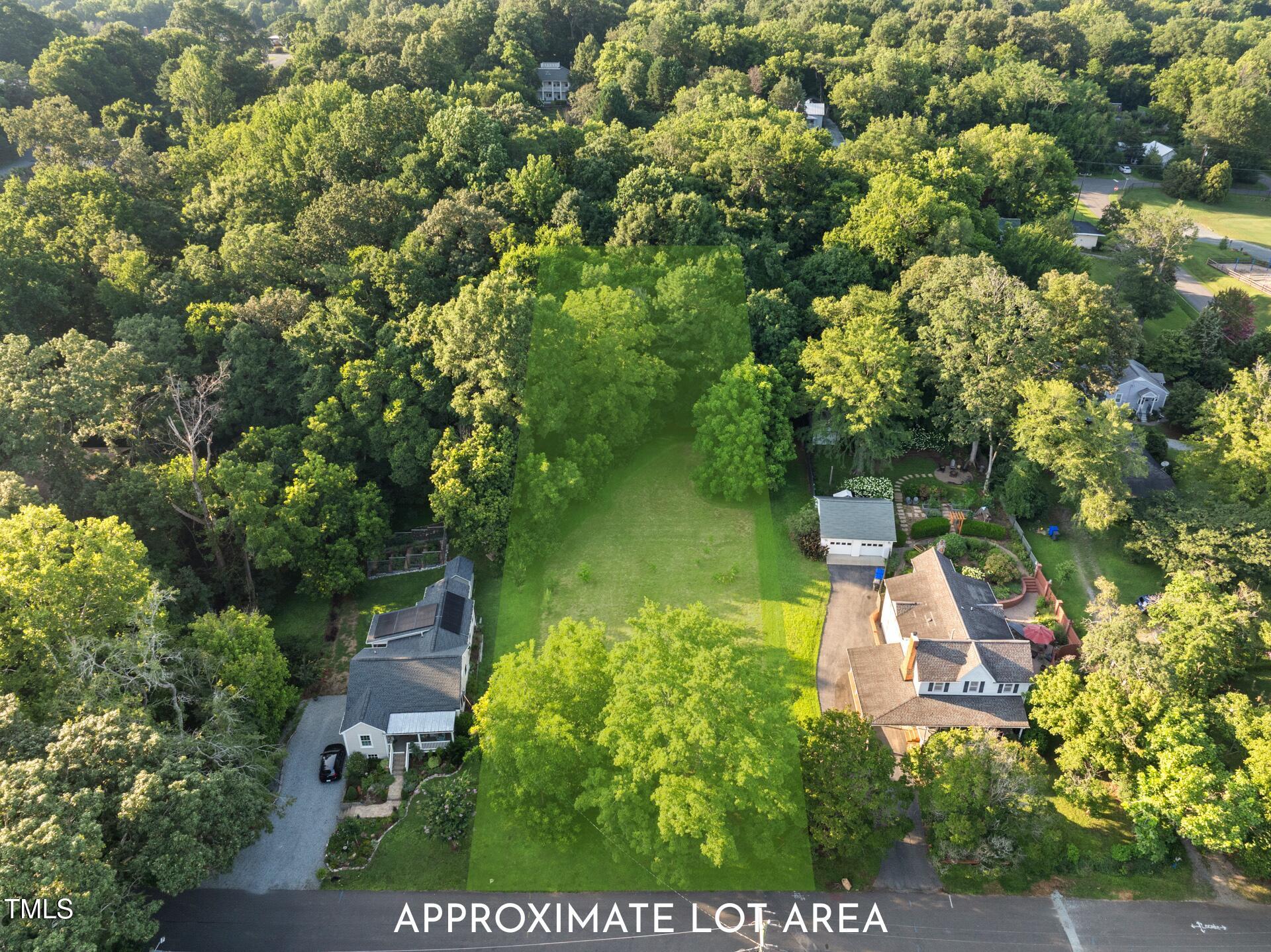 316 W Tryon Street