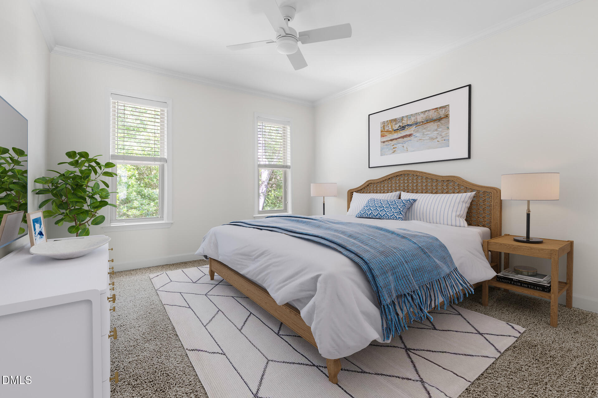 1513 E Franklin Street 114