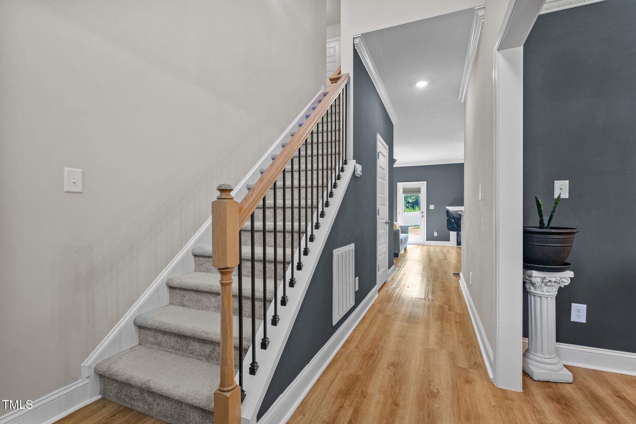 810 Mulberry Road