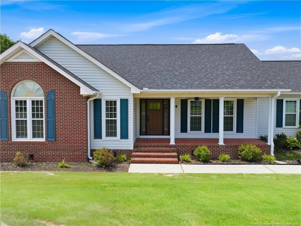 44 Oak Hill Drive