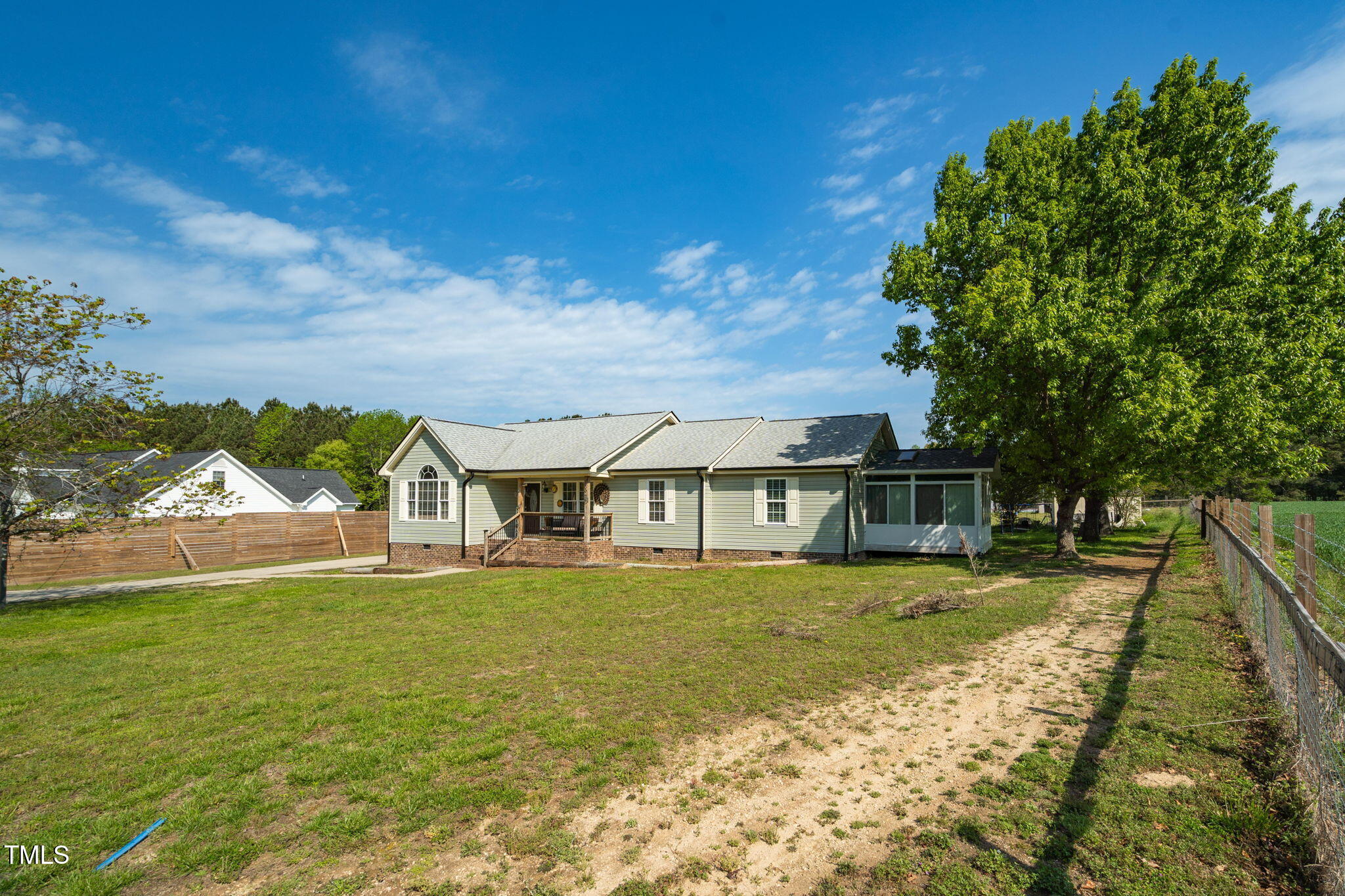 7397 Pearces Road