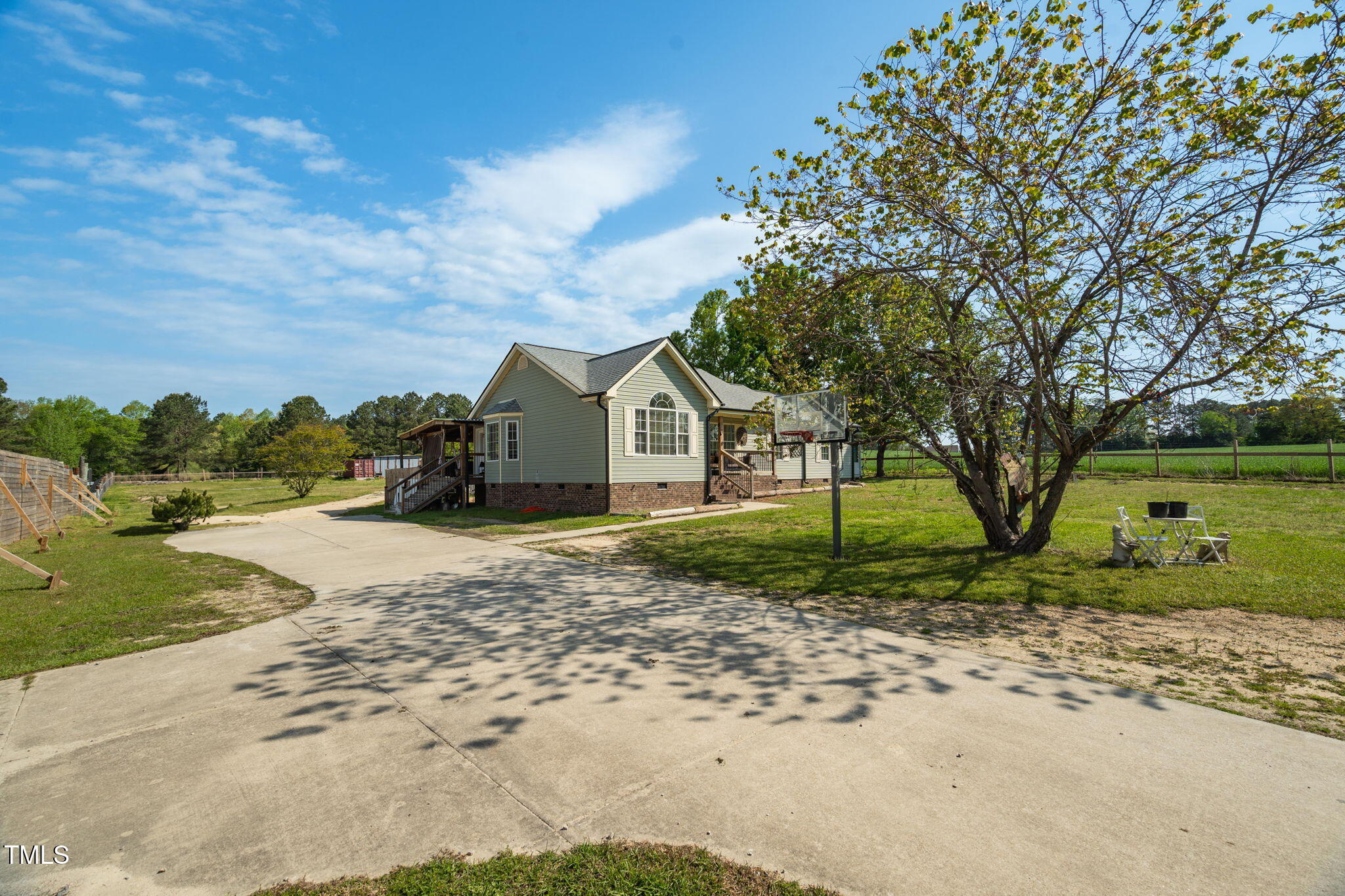 7397 Pearces Road