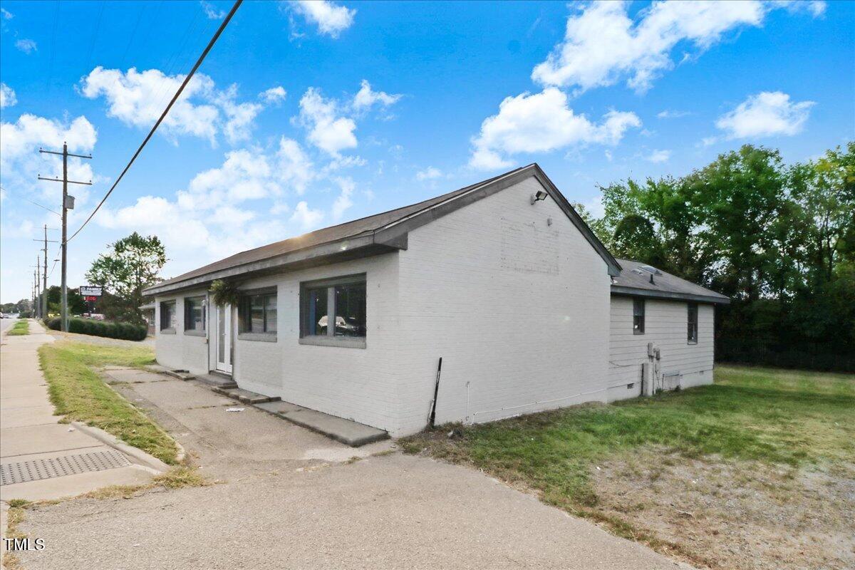 651 N Brightleaf Boulevard