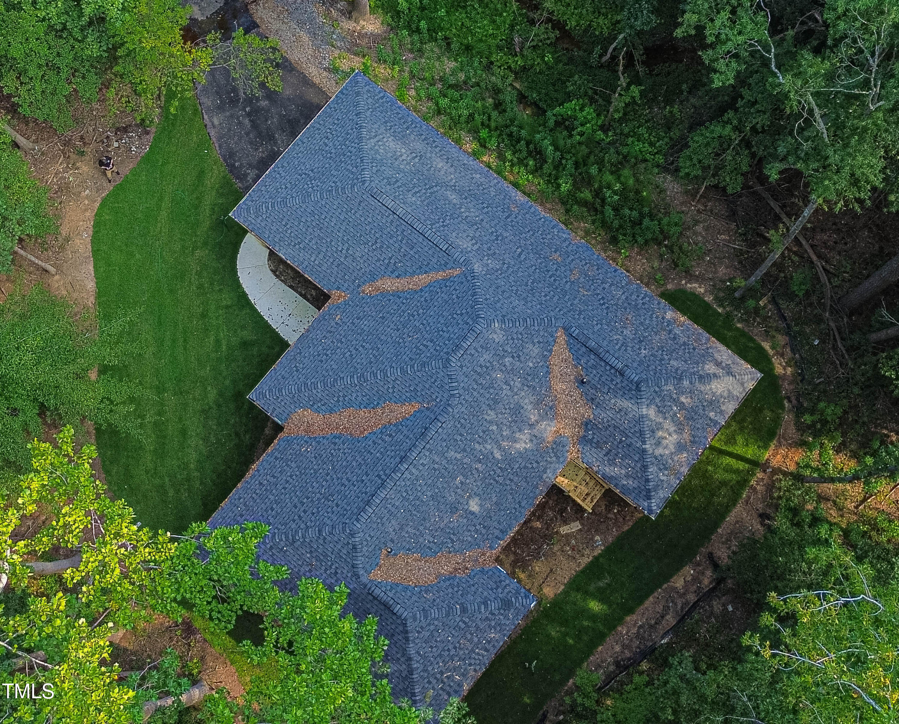 725 Pickadilly Court