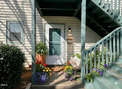 Photo of 300 Ashley Forest Road #Bldg F, Chapel Hill, NC 27514 (MLS # 10148107)