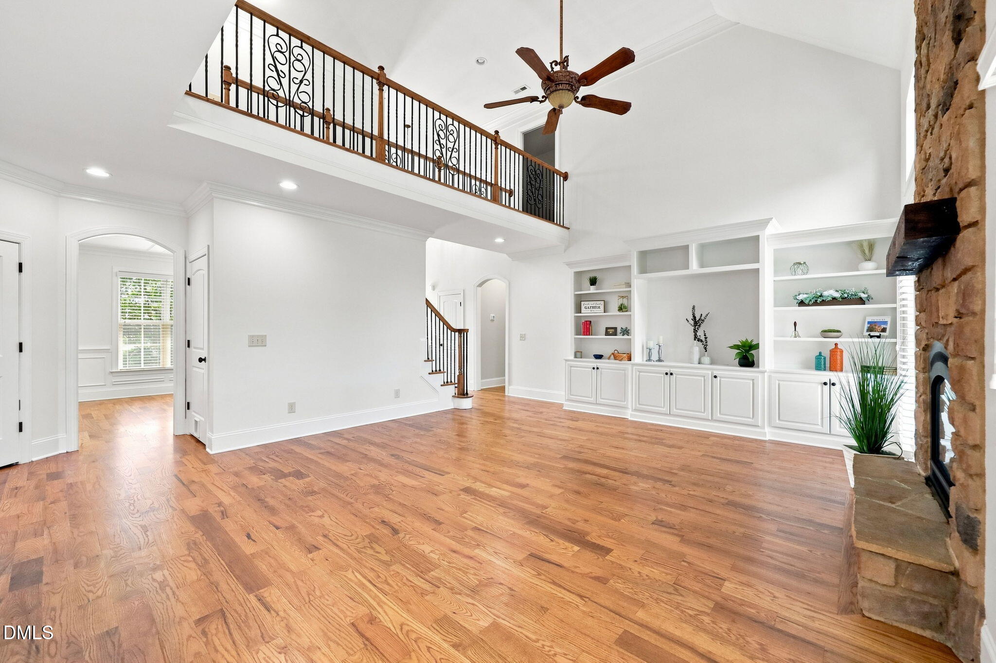8601 Mangum Hollow Drive