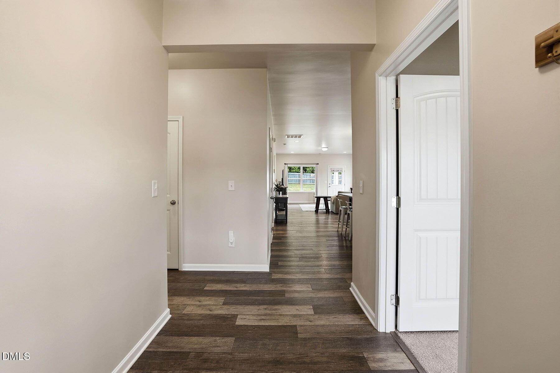 216 Clarendon View Court