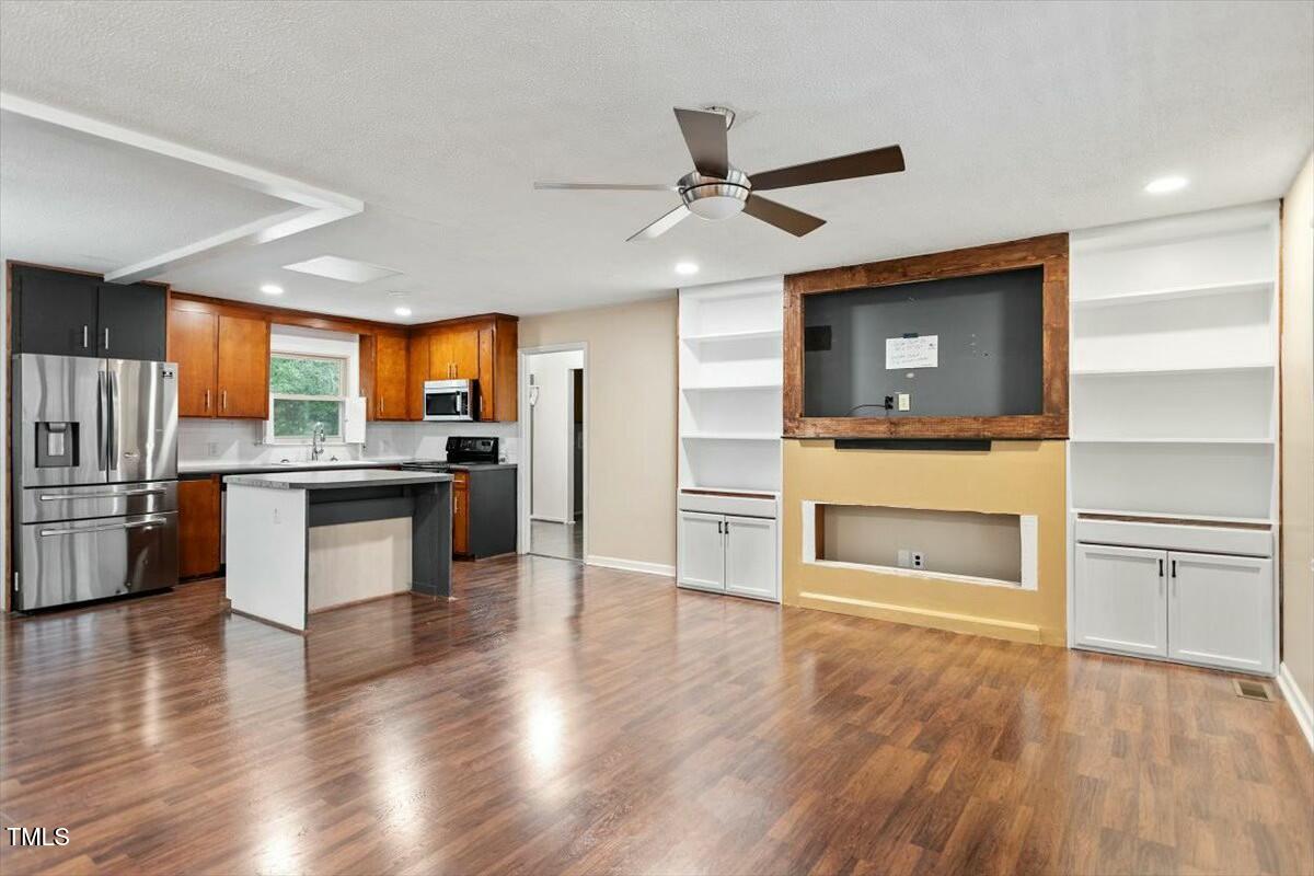 628 Stratford Drive