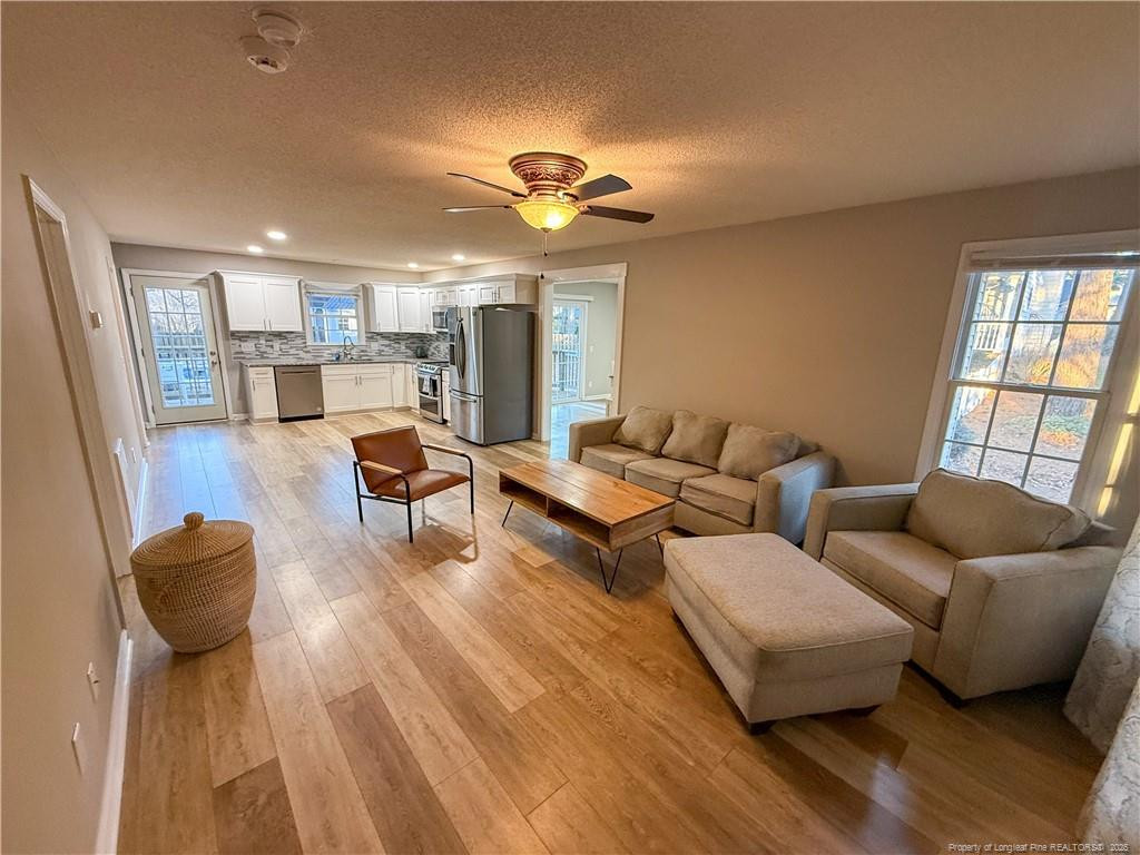 2313 Weatherwood Court