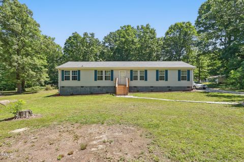 610 Apple Street Gibsonville NC 27249