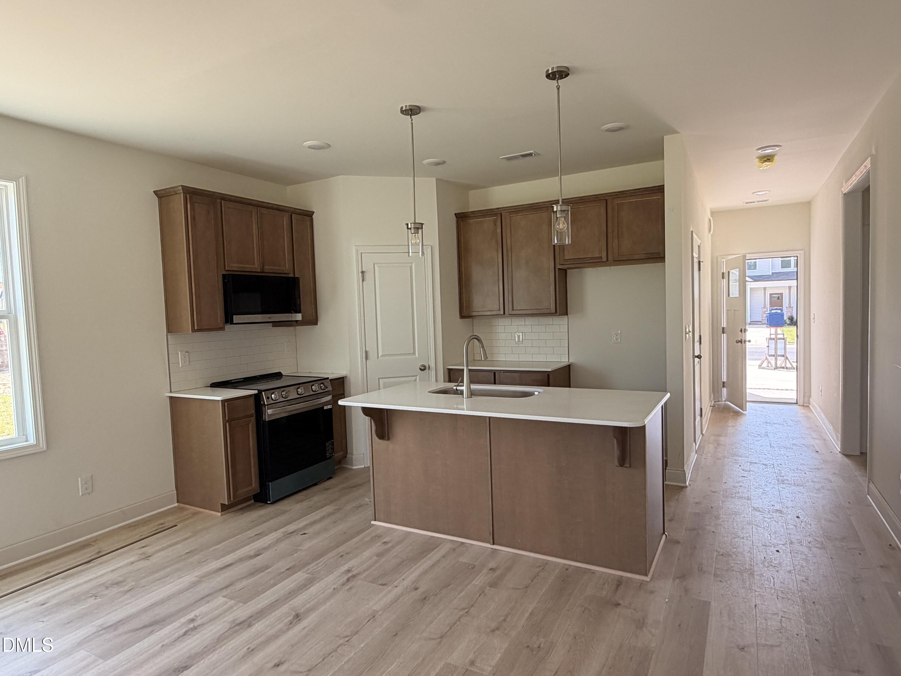 60 W Coulter Court