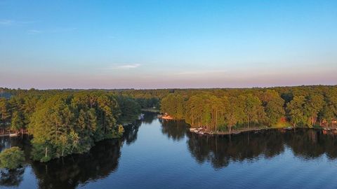 535 Shawnee Drive Louisburg NC 27549