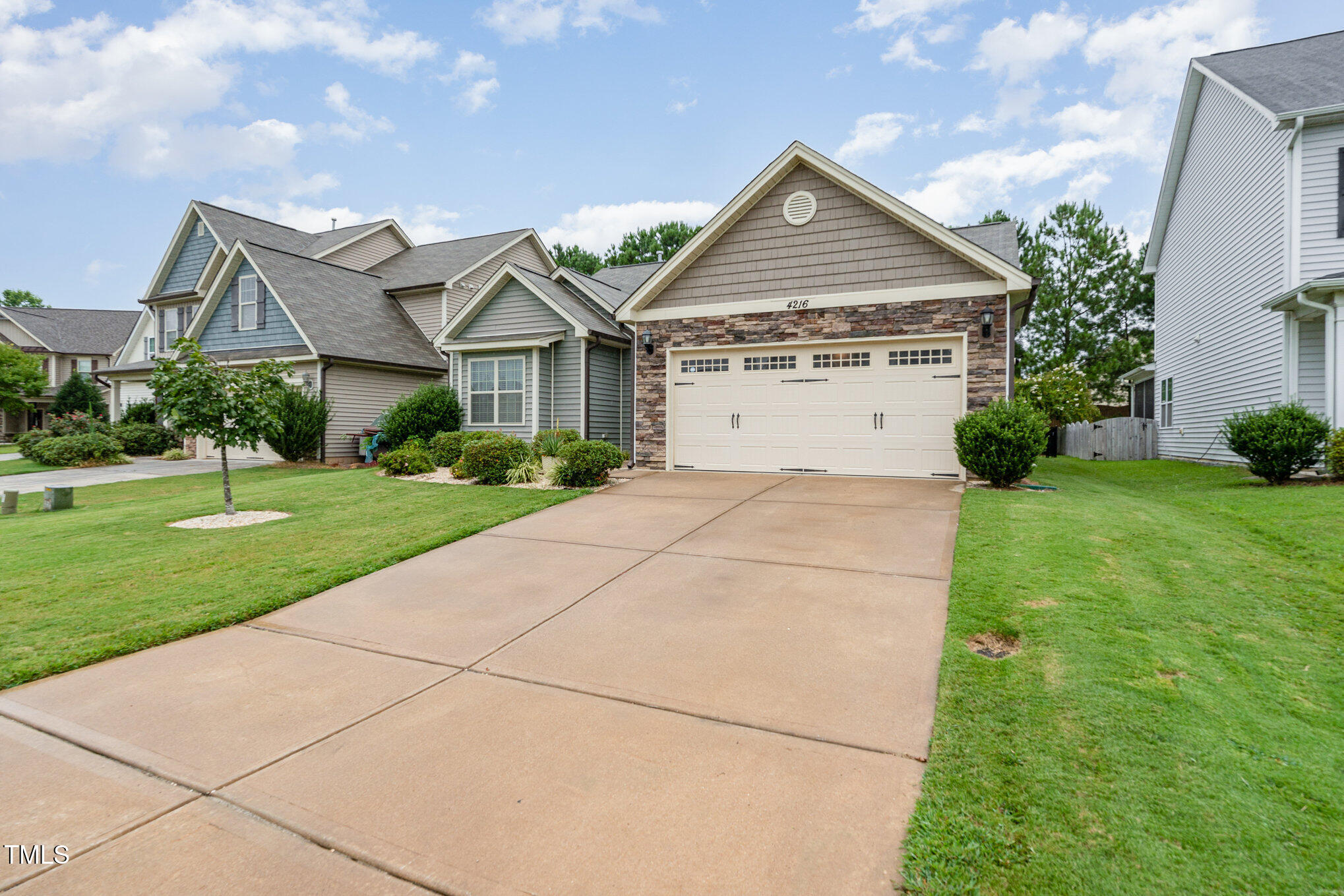 4216 Vineyard Ridge Drive