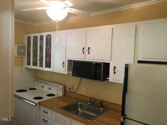 833 Daniels Street A