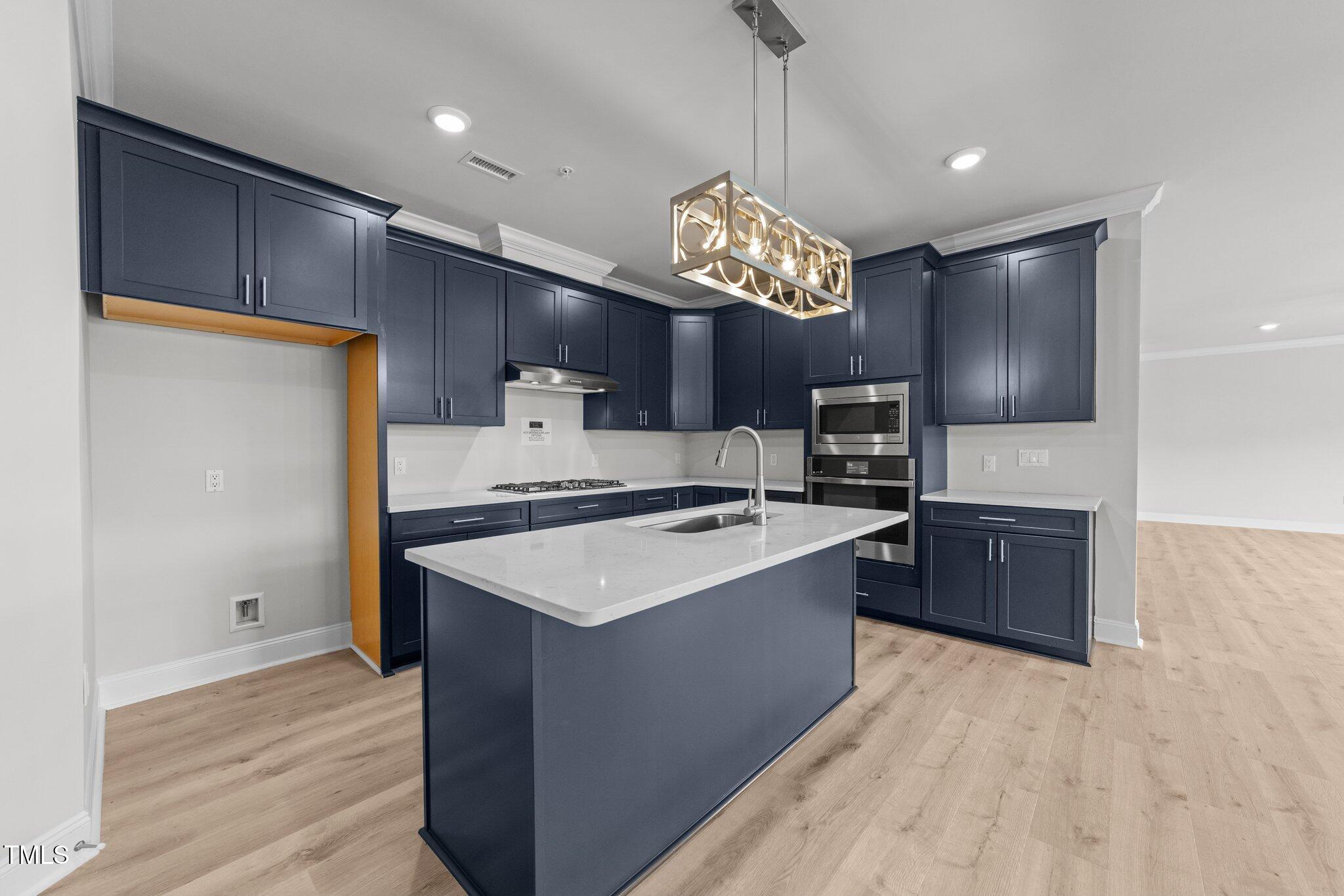 1600 Gathering Park Circle 201