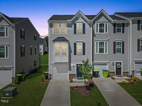 MLS: 10095694