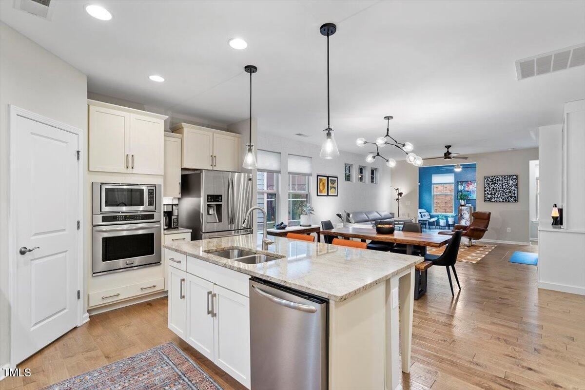 1008 Sounding Lane
